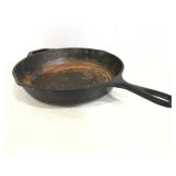 Lodge cast iron pan