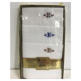Unused vintage Fabrini handkerchief set