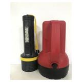 2 pack of assorted flashlights
