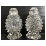 Clear glass salt & pepper shakers