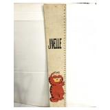 Painted wood Garfield child measure board