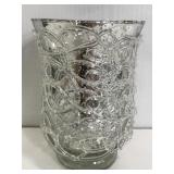 Silver swirl vase