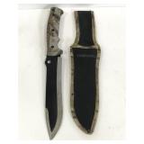 Camouflage Schrade knife with sheath