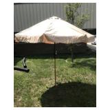 Plantation patterns 7.5ft garden umbrella