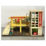Fisher Price Parking Ramp Service Center playset