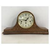 Vintage Howard Miller mantle clock w/ key