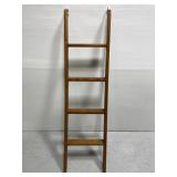 Vintage wood 4-step bunk ladder w/ hooks