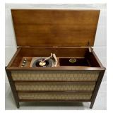 Vintage Motorola record player stereo console