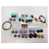 Large collection of vintage 80s style jewelry