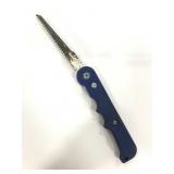 Drywall saw with metal handle and is collapsible