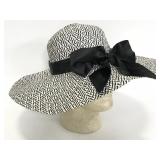 Black & white sun hat w/ black bow