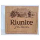 Riunite wood wine box