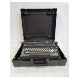 Olivetti Lexikon 83D.L. typewriter