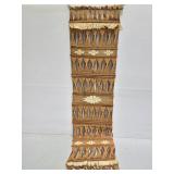 Woven thread wall tapestry hanger