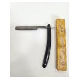 Vintage Worcester straight razor