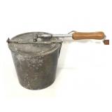 Vintage Felknor theater metal popcorn popper