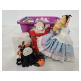 Basket with little dolls