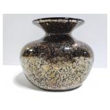 Black and gold glass vase