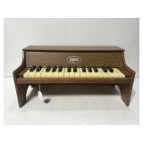 Vintage Jaymar small chime piano