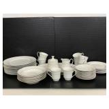 Farberware simplicity platinum China dish set