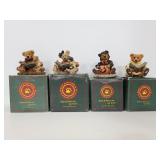 Foir Boyds bears resin figurines
