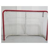 Metal frame hockey goal w/ net
