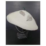 Vintage white w/ feather ladies fasinator hat
