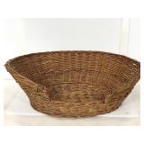 Wicker dog bed