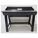Modern style black desk with drawer