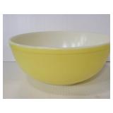 Vintage Pyrex Nesting Mixing bowl