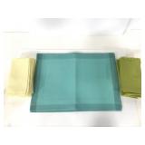 4 Cloth placemats & 2 sets of 8 napkins