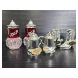 Small vintage Souvenir shakers trio