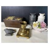 Six small vintage collectible items