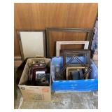 Lot of picture frames, large and small