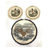 3 wildlife wall hangings 2 ducks, 1 deer