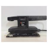 Model 7448 Black & Decker Finishing sander