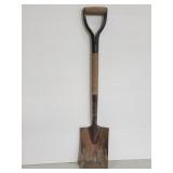 Short handle metal and wood flat edge shovel
