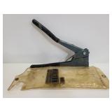 Powr-kraft Rivet tool