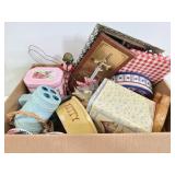 Lot of assorted household goodies