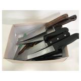 Lot of kitchen knives various sizes/manufacturers