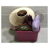 Tote of assorted home good