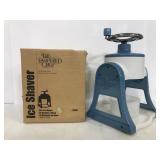 Pampered Chef ice shaver with box