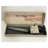 Wiss pinking shears model C, scissors