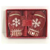 Hallmark winter mitten serving dishes