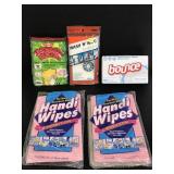 Assortment of Dusters, wipes & dryer sheets