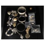 Lot of heart shaped jewelry pendants plus