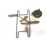 Vintage clothesline winder w/ reel of clothesline