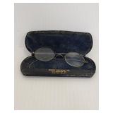 Vintage eye glasses with case