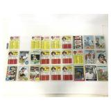 26 vintage baseball cards w/stars & HOF players