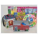 Melissa & Doug puzzle playsets w/ 6 other puzzles